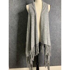 Chelsea & Theodore Open Sweater Vest Grey White Mark Bottom Fringe Side Pockeeds